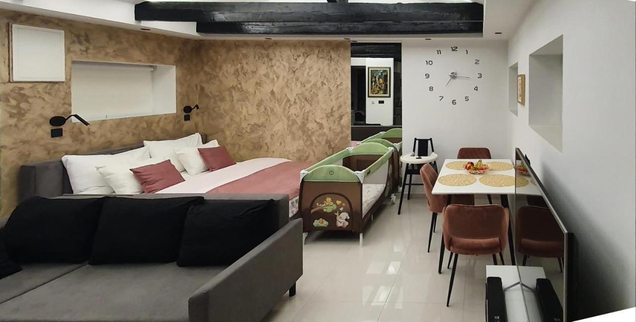 Studio Apartman Lenox Rijeka Ngoại thất bức ảnh