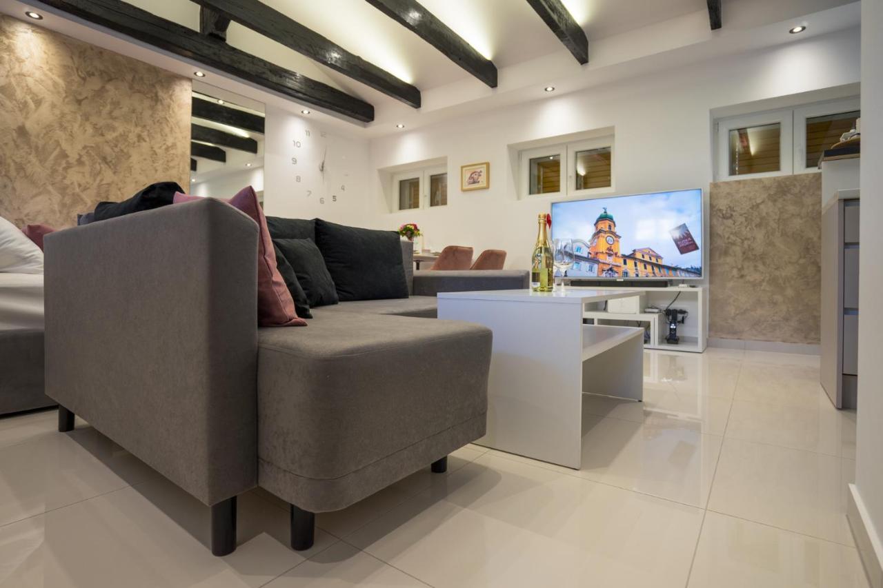 Studio Apartman Lenox Rijeka Ngoại thất bức ảnh